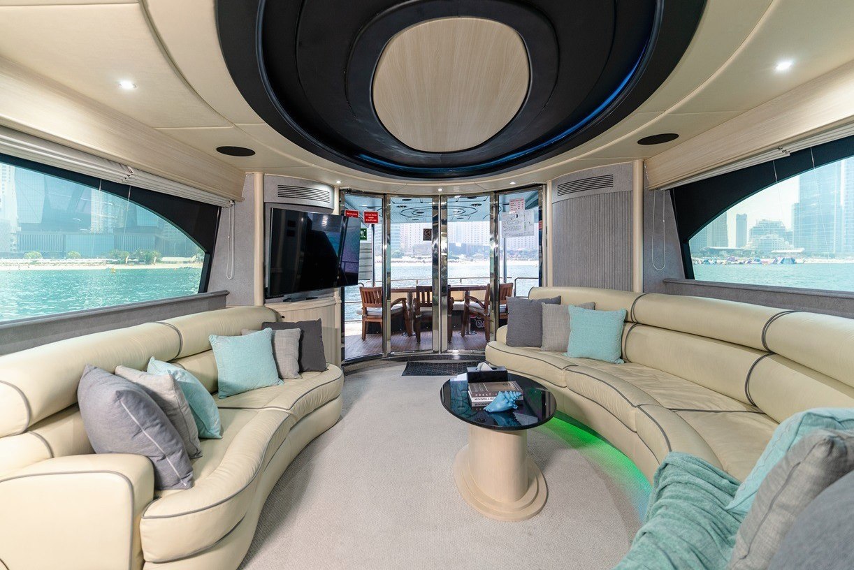 View 2: Azimut Anna