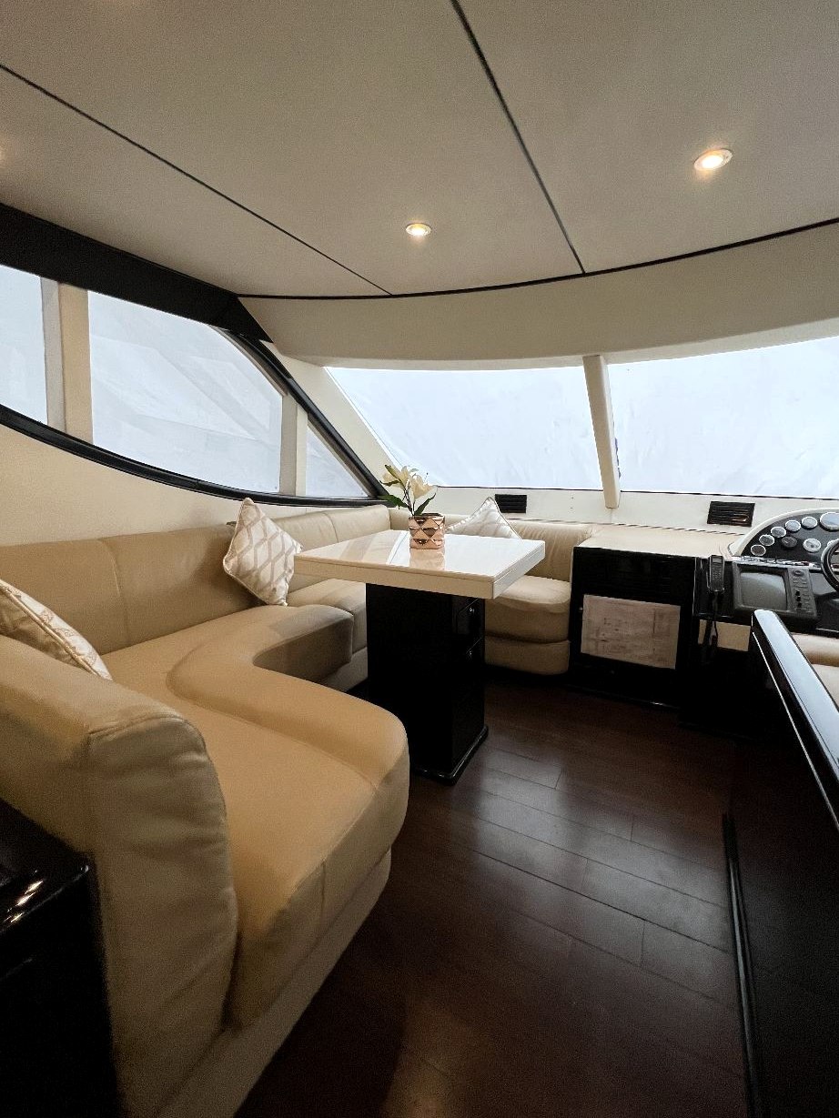 View 8: Dubai Marine Tisck