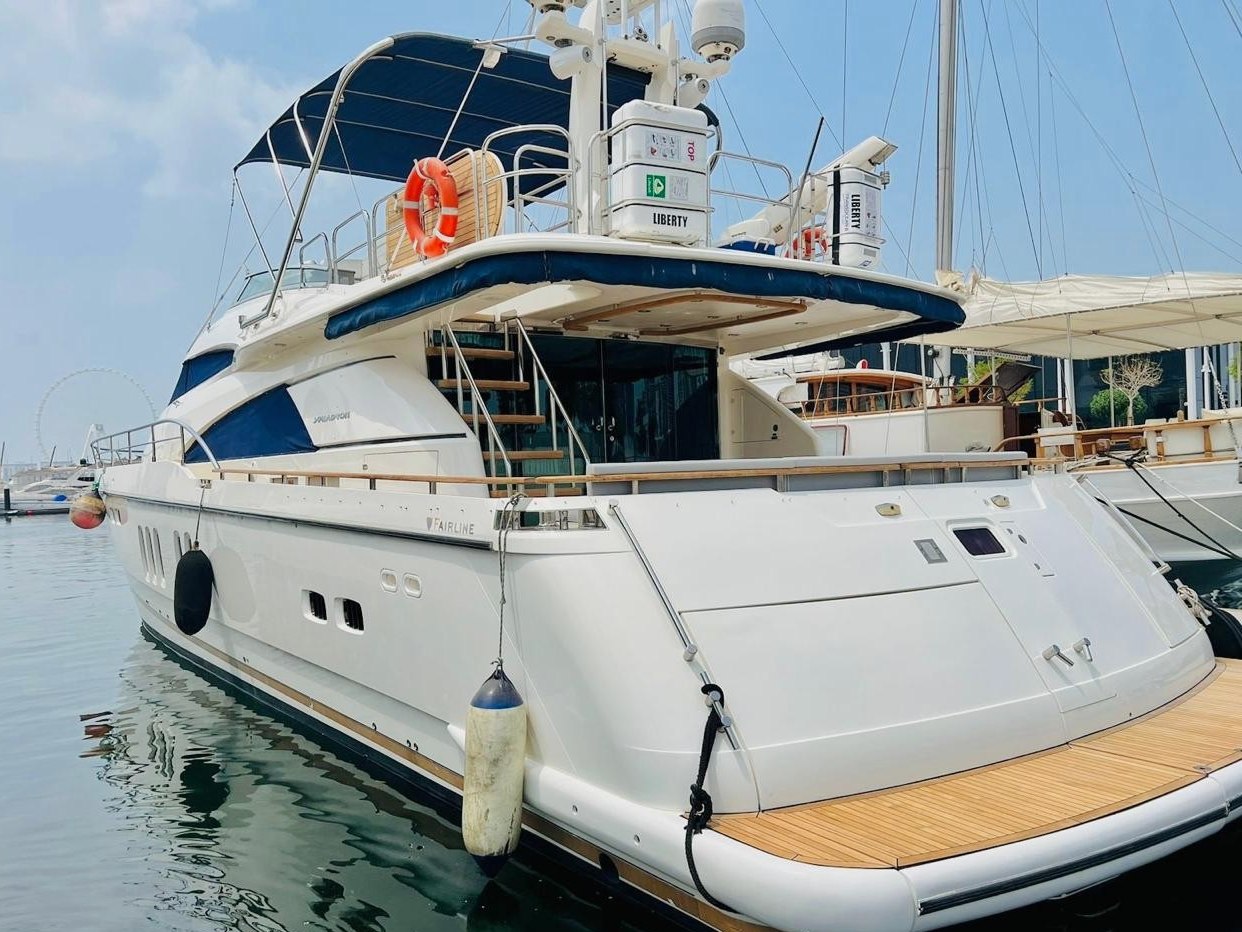View 5: Fairline Liberty