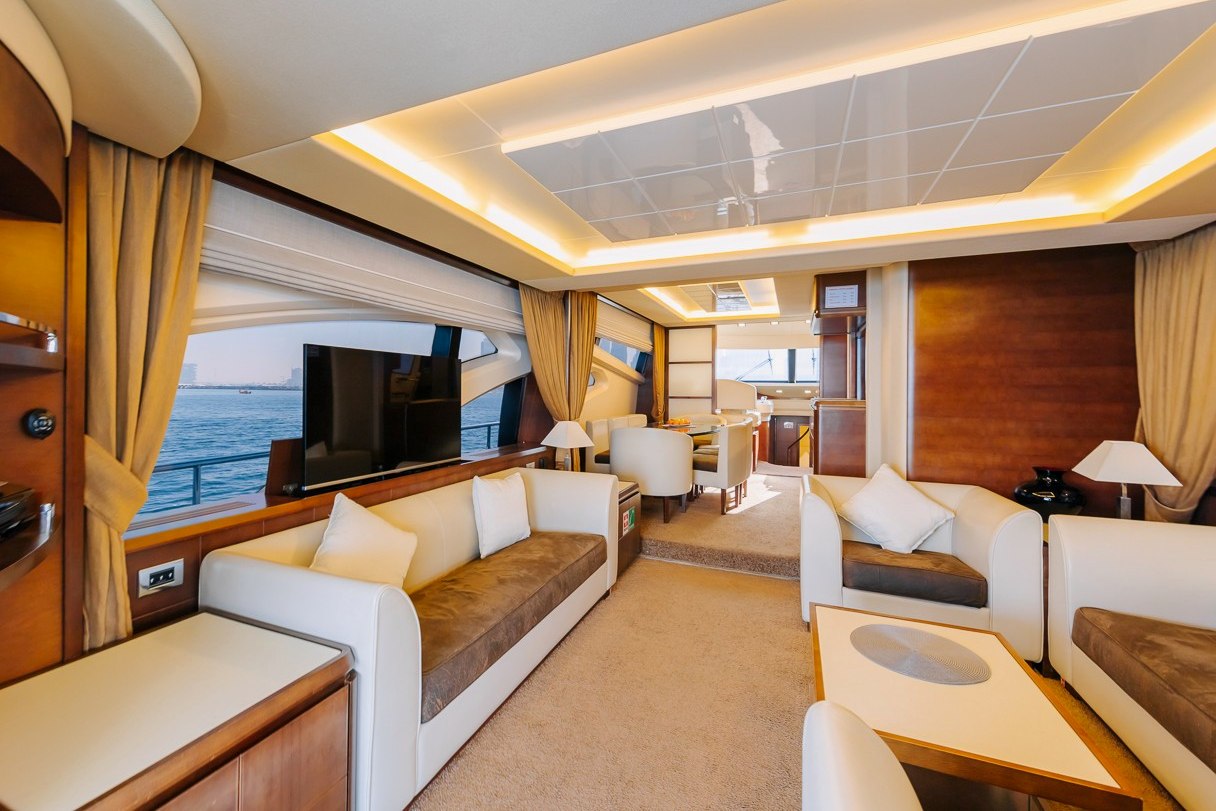 View 10: Azimut Viktoria