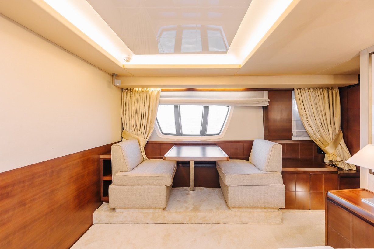 View 7: Azimut Viktoria