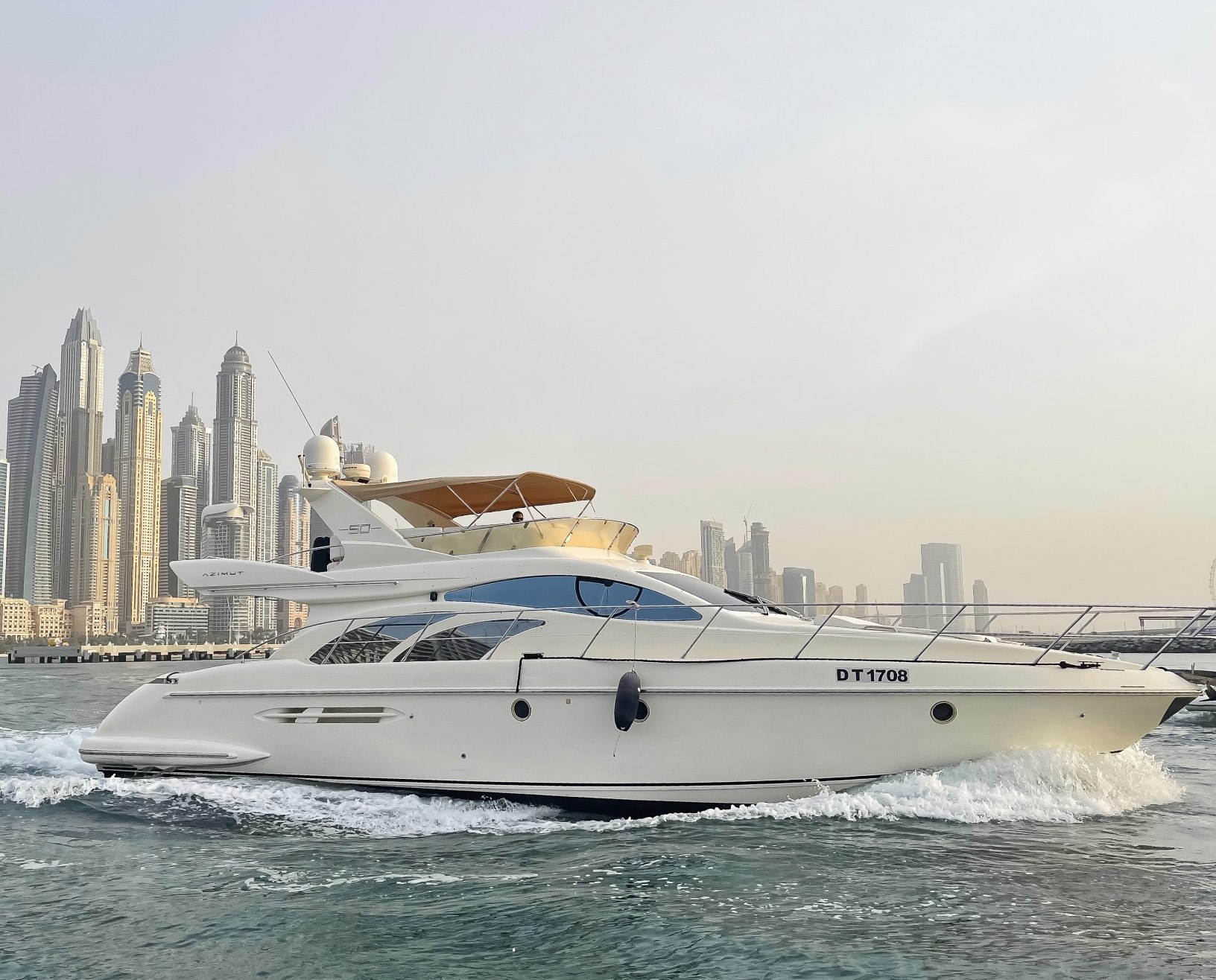 View 6: Azimut Grand Crew