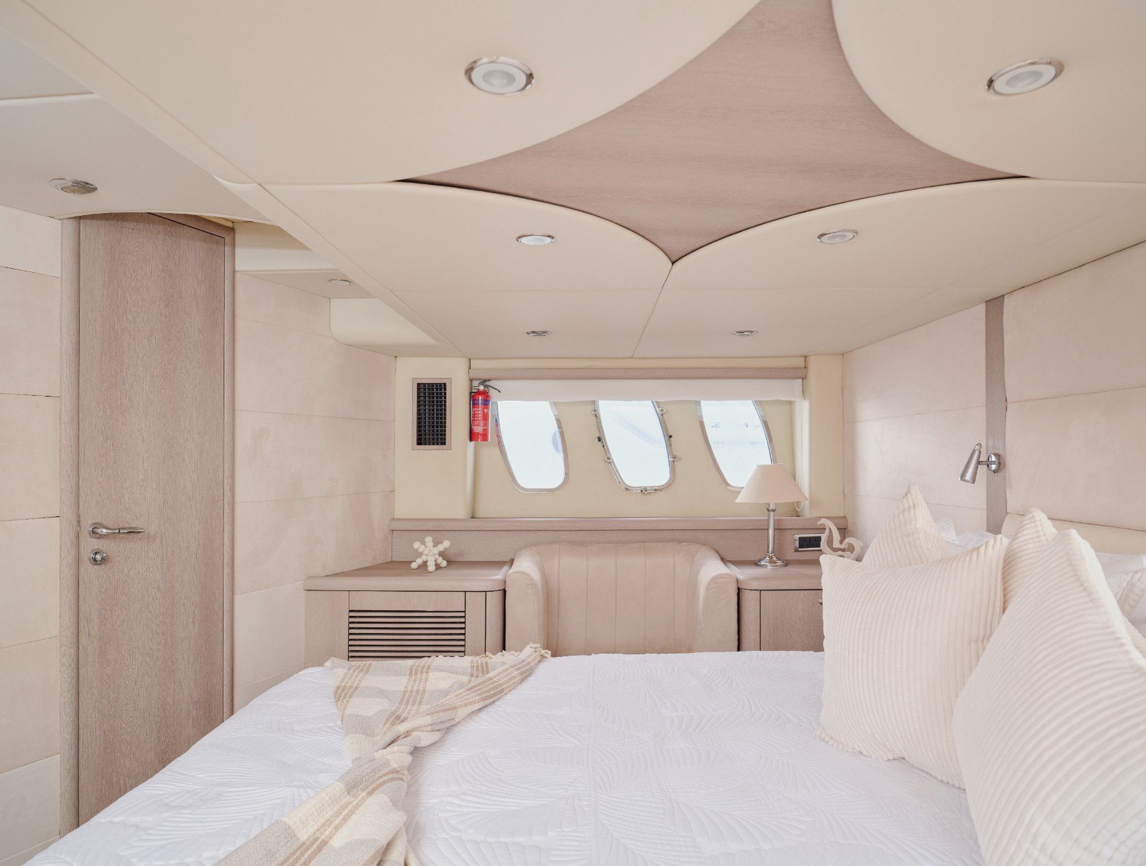 View 8: Sunseeker Satoshi