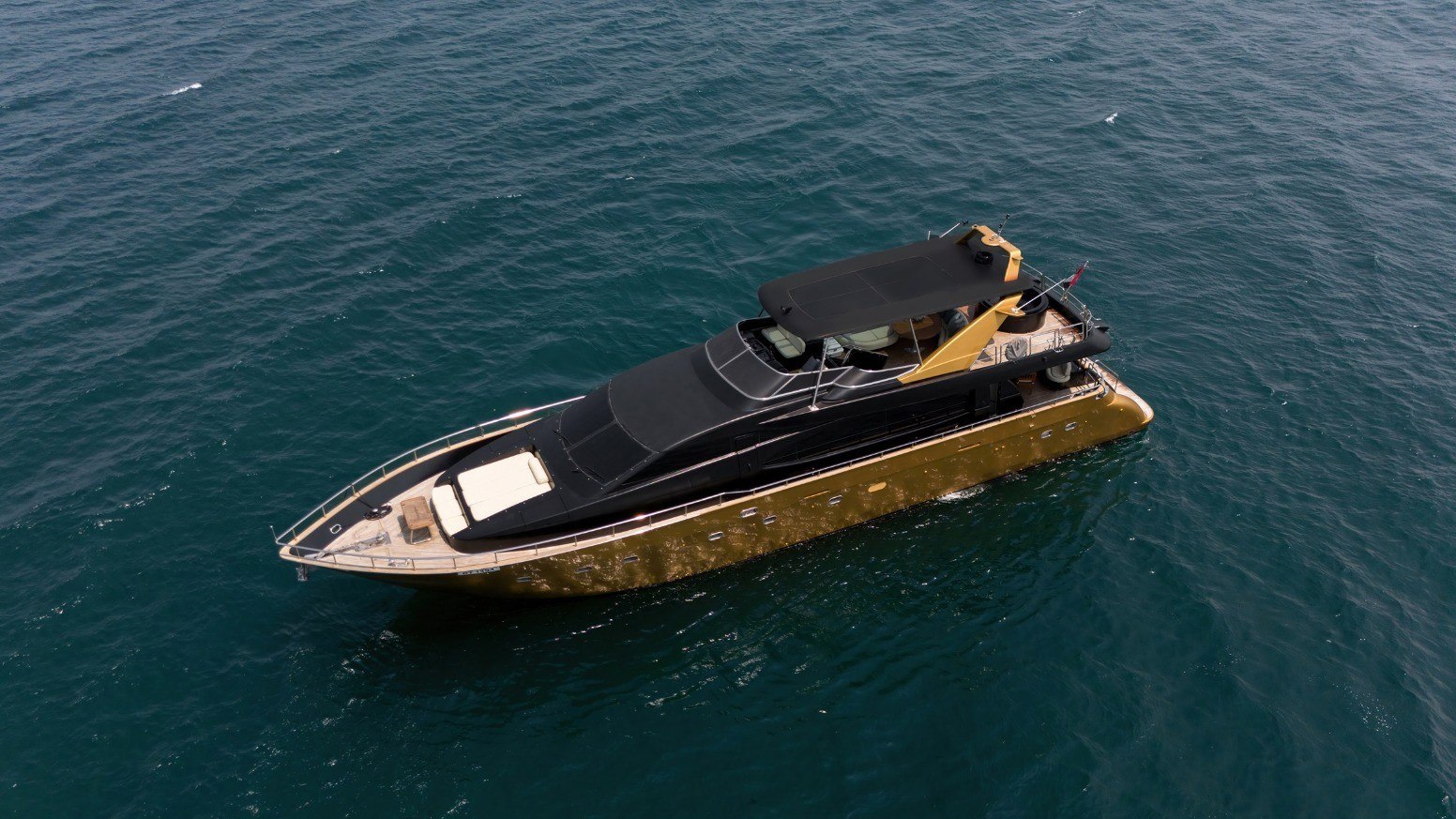 View 3: Azimut Anna