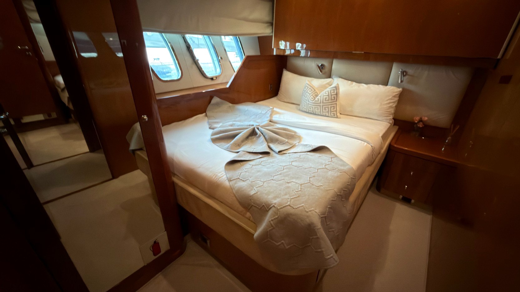 View 6: Sunseeker Aarna