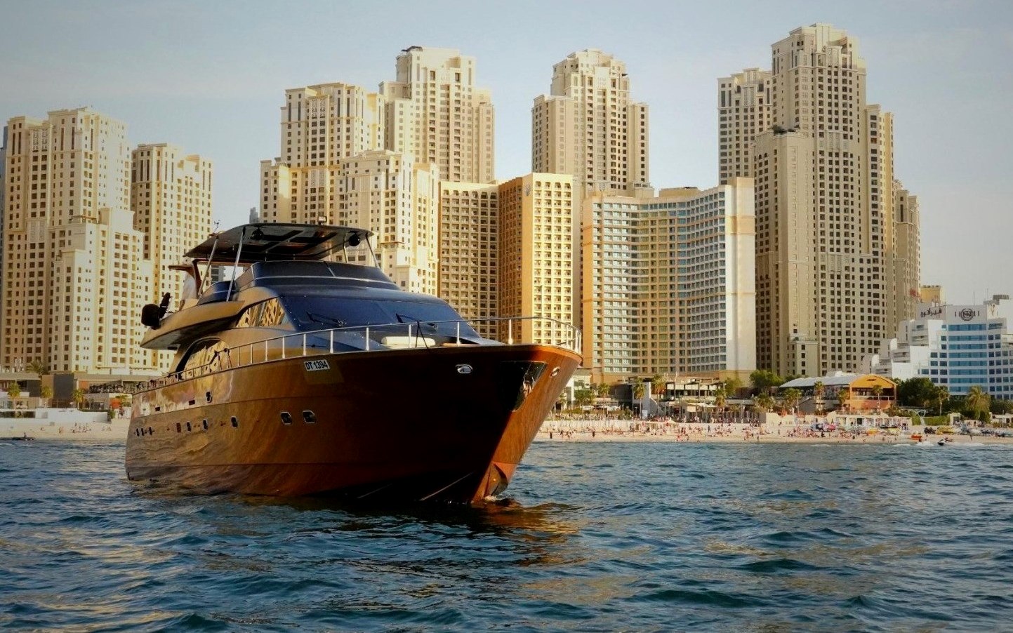 Azimut Anna, 85 ft