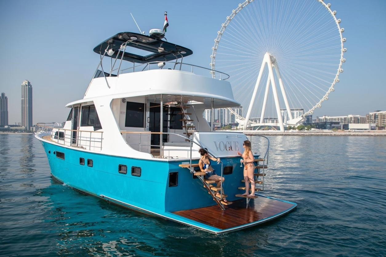 View 8: Vogue Hatteras