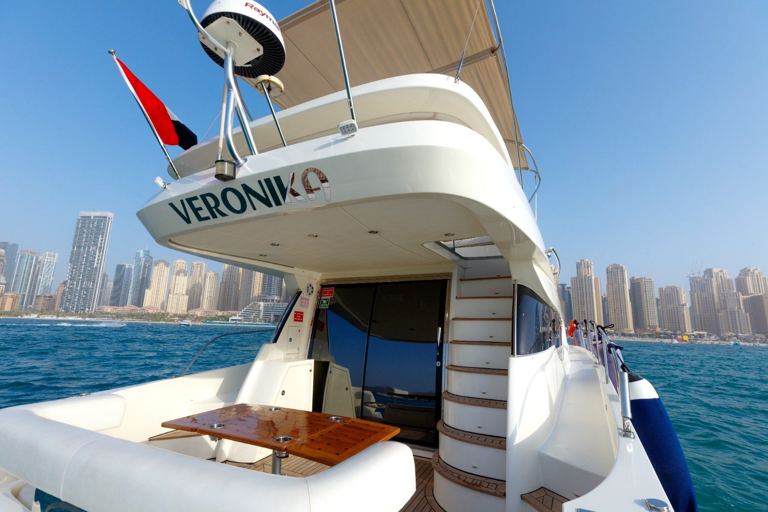 View 12: Numarine Veronika